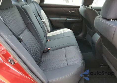 2018 Nissan Altima 2.5 z USA, uszkodzony, nr VIN 1N4AL3AP0JC191532